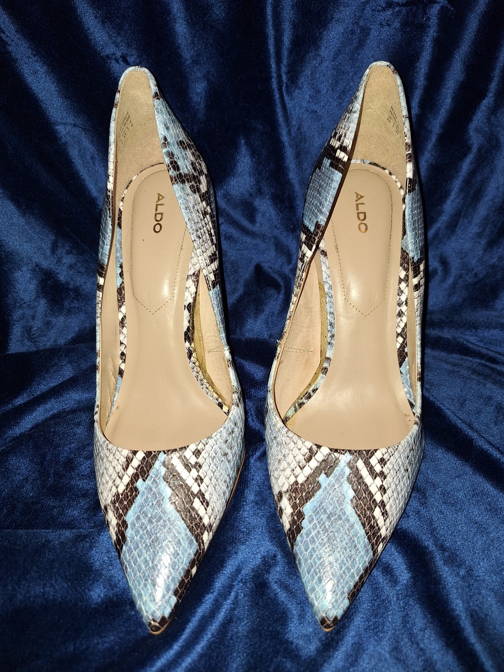 ALDO Cassedy Women's Pointed-Toe Snake Print Pumps in Light Blue and Black